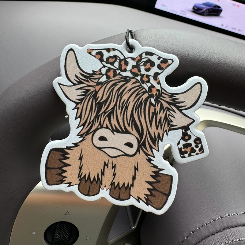 Cartoon Highland Cow Hilton (H - огляд і ціна Perfume Fragrance One