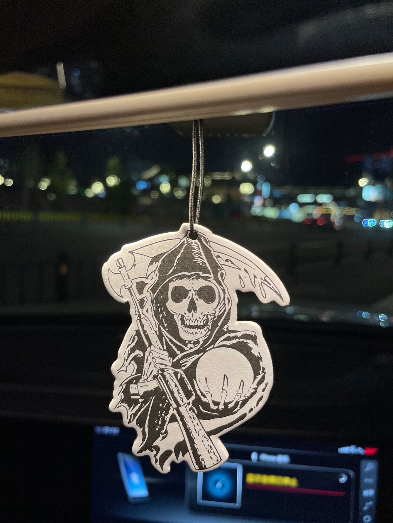 Skull, Hilton Fresh Scent Five - огляд і ціна Perfume Fragrance One